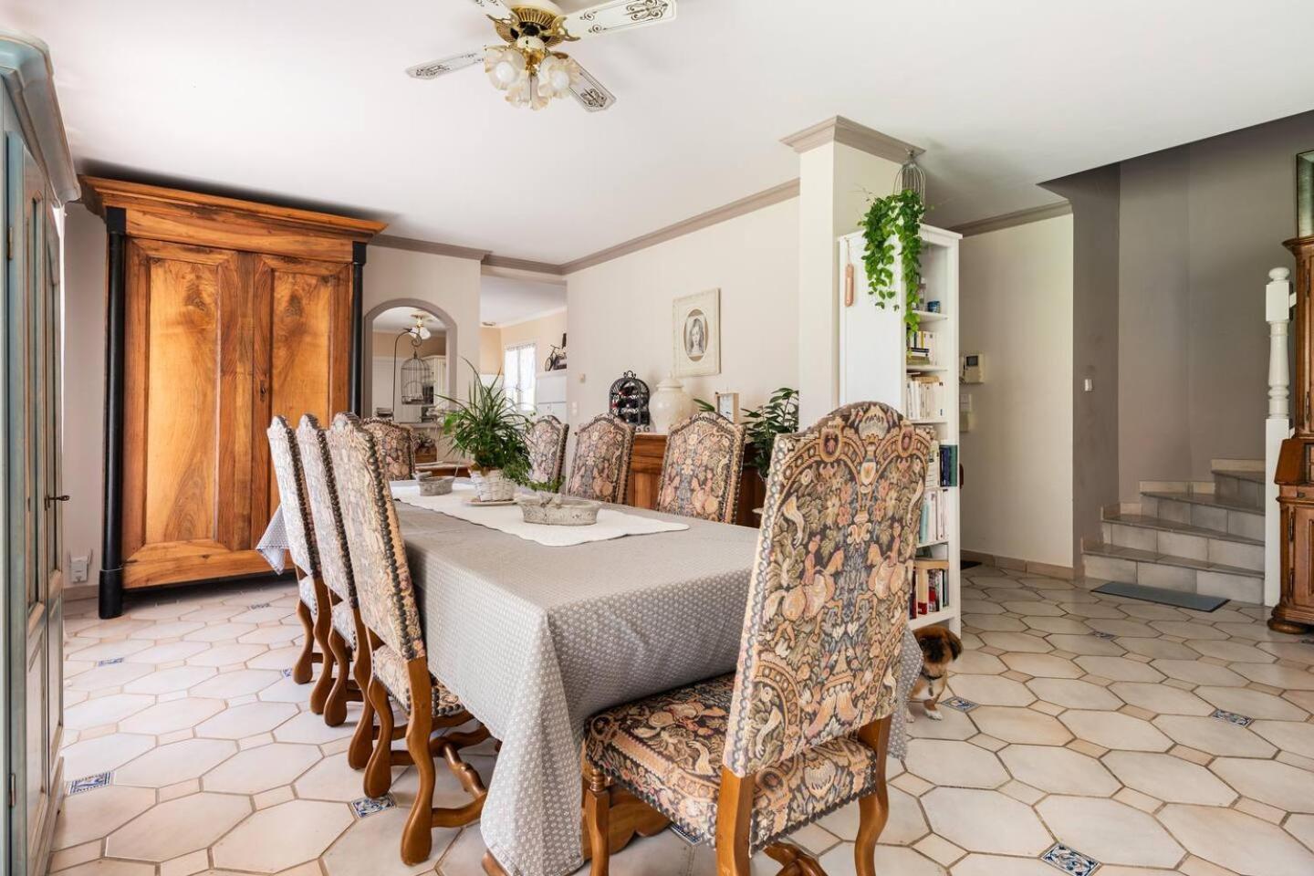 Chambre Et Table D'Hotes Villa Pomponette Nans-les-Pins Buitenkant foto